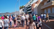 Las Palmas na Kanarskim otocima prepun gostiju koji uživaju na plus 28 C